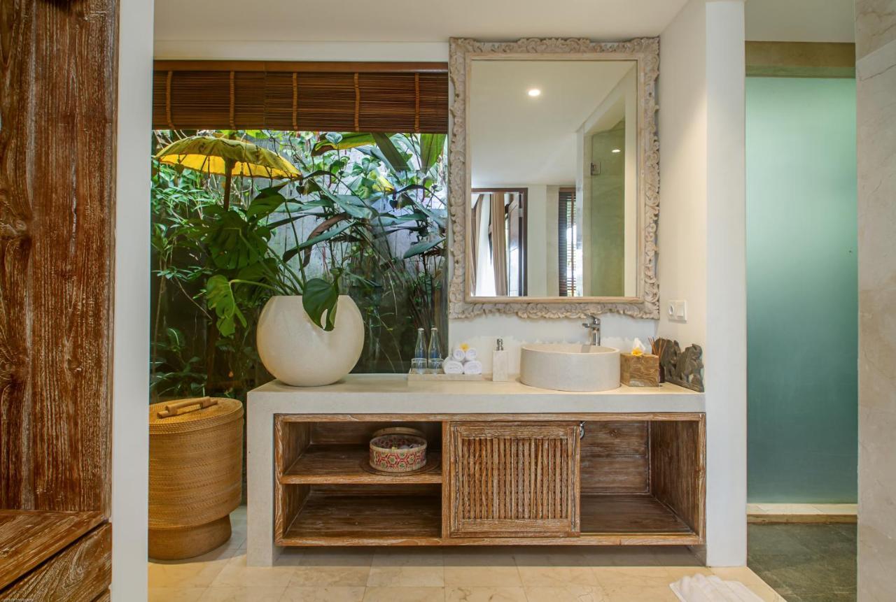 Villa Lembah Damai By Pramana Villas Gianyar  Exterior photo
