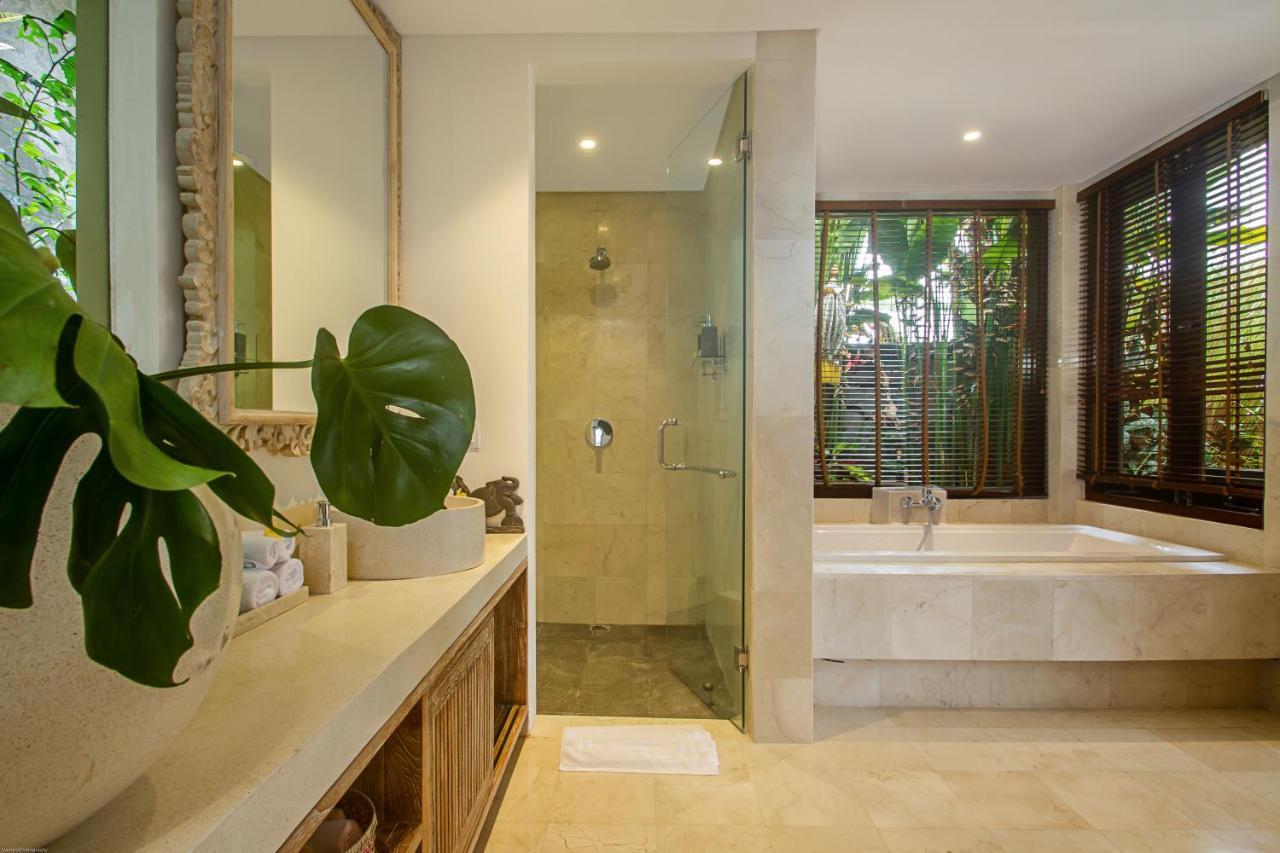 Villa Lembah Damai By Pramana Villas Gianyar  Exterior photo